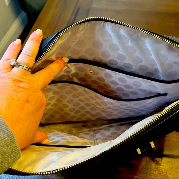 ✨Kate Spade ♠️ laptop bag- black vinyl - Picture 3 of 7